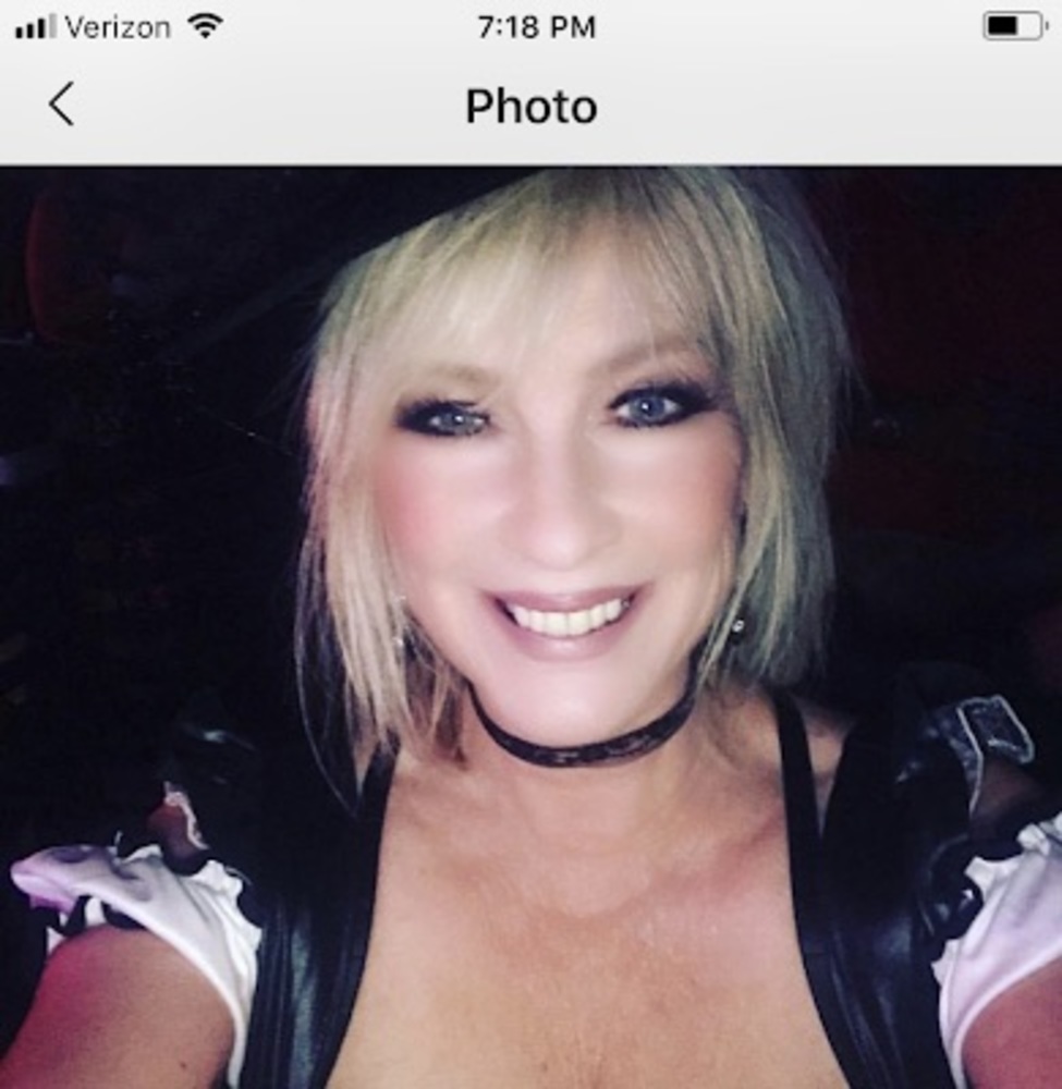 Meet your Posher, Joyce k